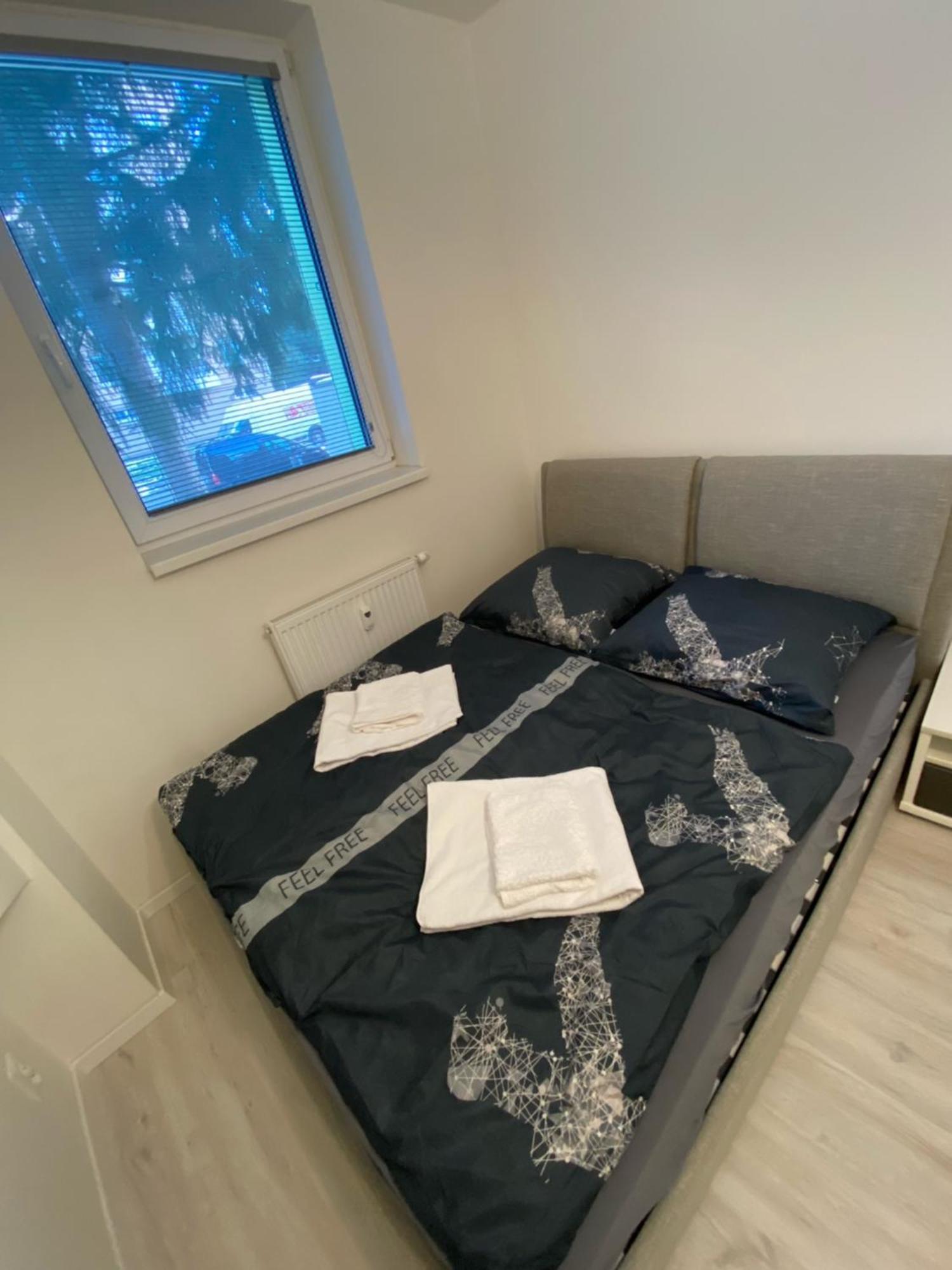 Apartman S Terasou Zvolen Bagian luar foto