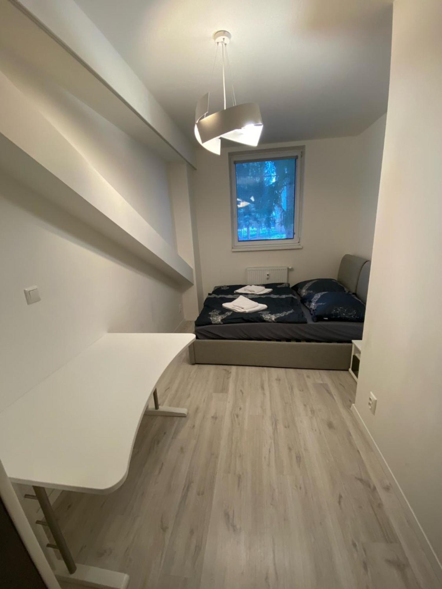 Apartman S Terasou Zvolen Bagian luar foto